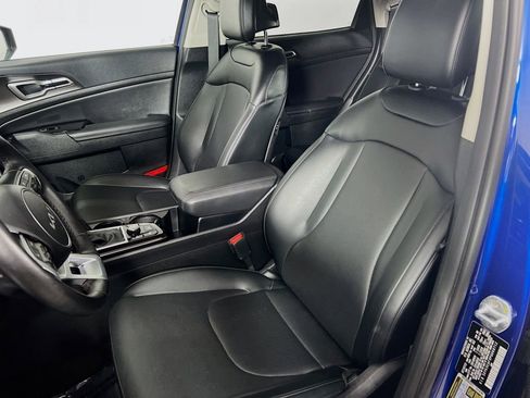 Used 2023 Kia Sportage EX image 21