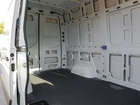 Used 2020 Mercedes-Benz Sprinter 2500 image 34