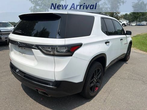 Used 2019 Chevrolet Traverse Premier w/ Redline Edition FWD image 9