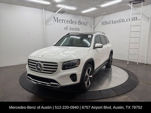 Certified 2026 Mercedes-Benz GLB 250 image 3