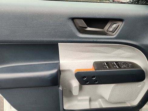 Used 2022 Ford Maverick XLT w/ Equipment Group 300A Standard image 13