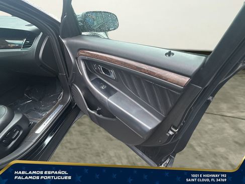 Used 2016 Ford Taurus Limited w/ Equipment Group 301A FWD image 27