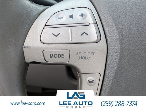 Used 2007 Toyota Camry Hybrid FWD image 19
