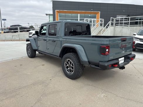 New 2026 Jeep Gladiator Rubicon image 3