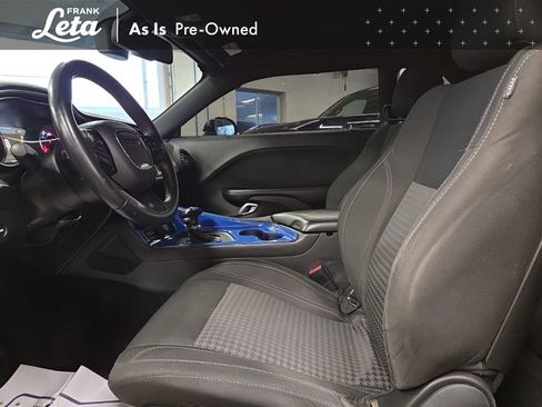 Used 2017 Dodge Challenger R/T image 12