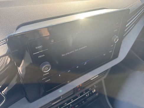 Used 2025 Volkswagen Jetta SE image 20