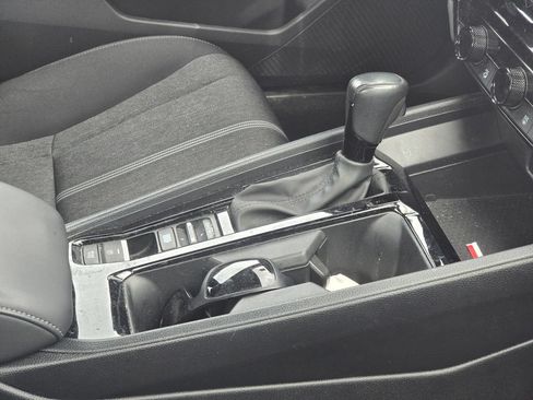 Used 2024 Honda Accord Sport image 15