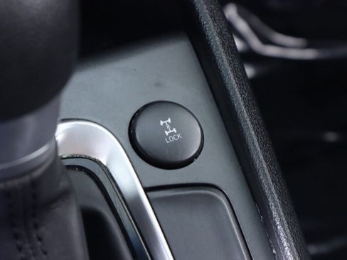 Used 2022 Hyundai Kona SE AWD/4WD image 24