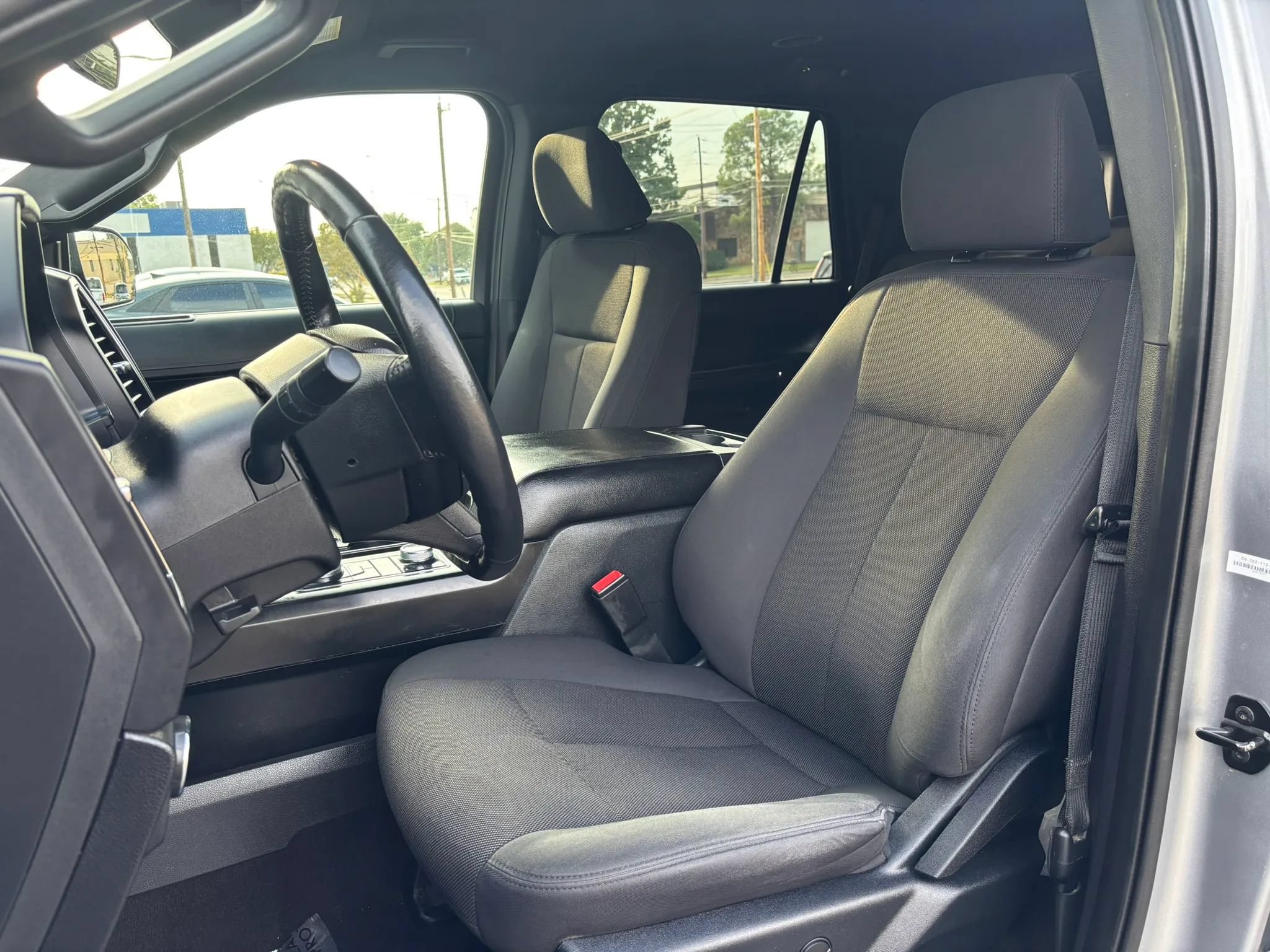 Used 2021 Ford Expedition XL AWD/4WD image 11