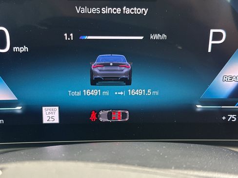 Certified 2023 BMW i4 eDrive40 w/ Premium Package RWD image 35