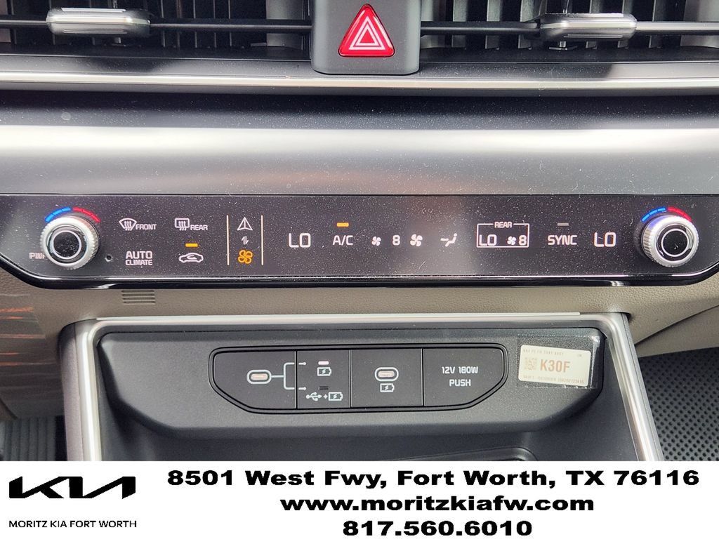 New 2026 Kia Carnival FWD image 14