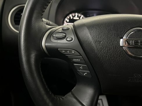 Used 2018 Nissan Pathfinder Platinum image 62