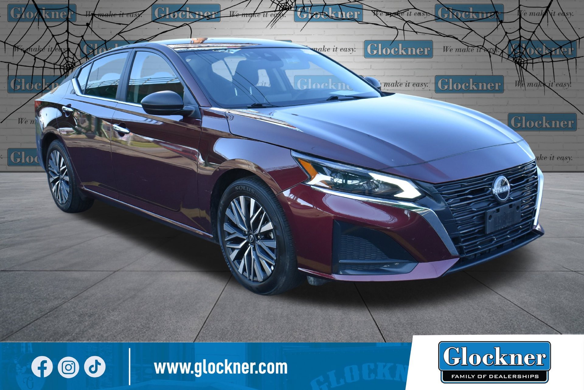 Used 2025 Nissan Altima 2.5 SV FWD image 3