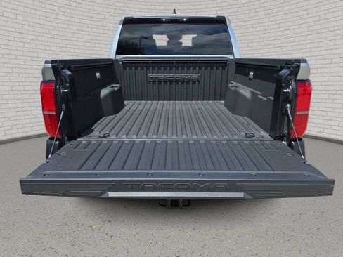 Used 2026 Toyota Tacoma SR AWD/4WD image 13