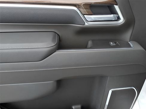 New 2026 Chevrolet Silverado 2500 LT w/ Trail Boss Package image 11