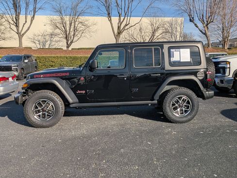 Used 2024 Jeep Wrangler Unlimited Rubicon image 6