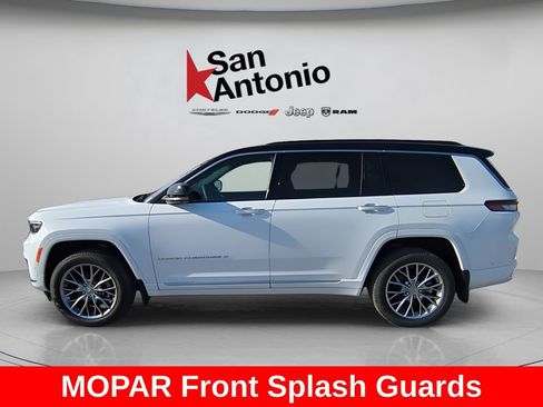 New 2025 Jeep Grand Cherokee L Summit w/ MOPAR Finishing Package AWD/4WD image 5
