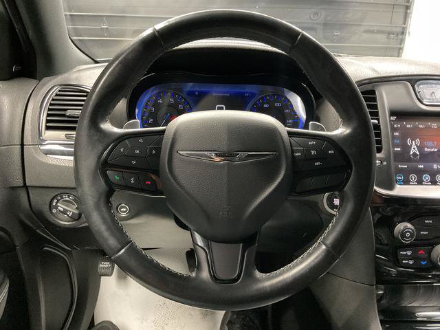 Used 2019 Chrysler 300 S RWD image 13