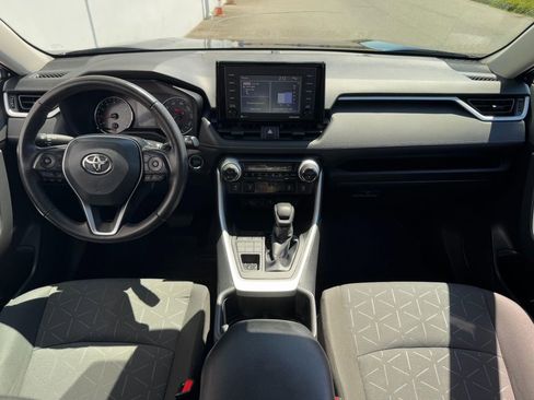 Certified 2022 Toyota RAV4 XLE w/ Convenience Package AWD/4WD image 12