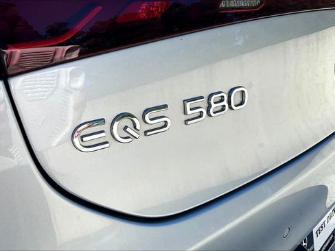 Used 2023 Mercedes-Benz EQS 580 4MATIC Sedan image 30