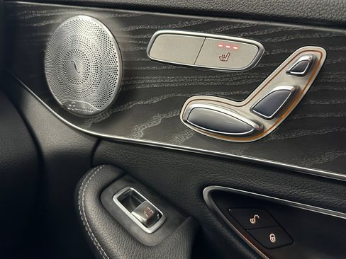 Used 2017 Mercedes-Benz C 300 Luxury image 35