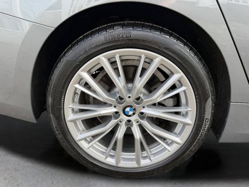 Used 2023 BMW 330i xDrive Sedan w/ Premium Package image 20