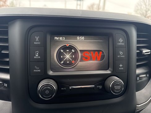 Used 2024 RAM 2500 Tradesman image 27