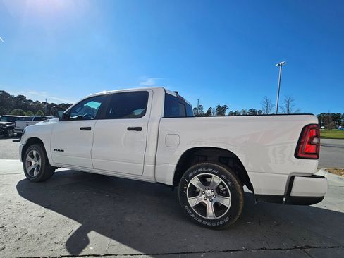 New 2026 RAM 1500 Express image 5