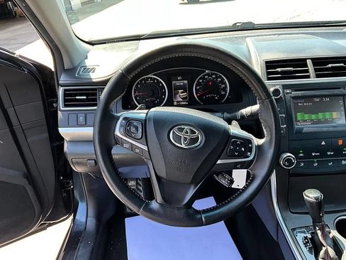Used 2015 Toyota Camry SE FWD image 33