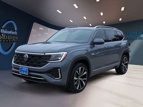 New 2026 Volkswagen Atlas SEL Premium R-Line AWD/4WD image 9