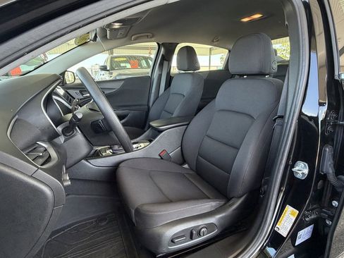 Used 2024 Chevrolet Malibu LT FWD image 9