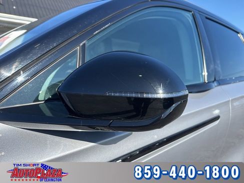 Used 2024 Lincoln Nautilus Reserve image 14