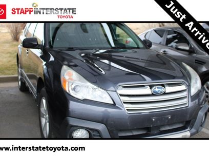 Used 2013 Subaru Outback 2.5i Limited w/ Moonroof Pkg