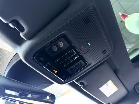 Used 2024 Audi Q4 e-tron Premium Plus w/ Premium Plus image 40