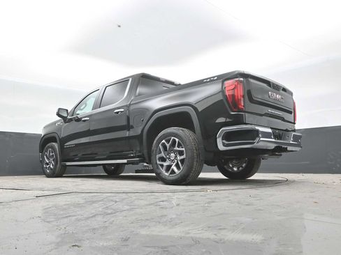 New 2026 GMC Sierra 1500 SLT w/ SLT Premium Package AWD/4WD image 38