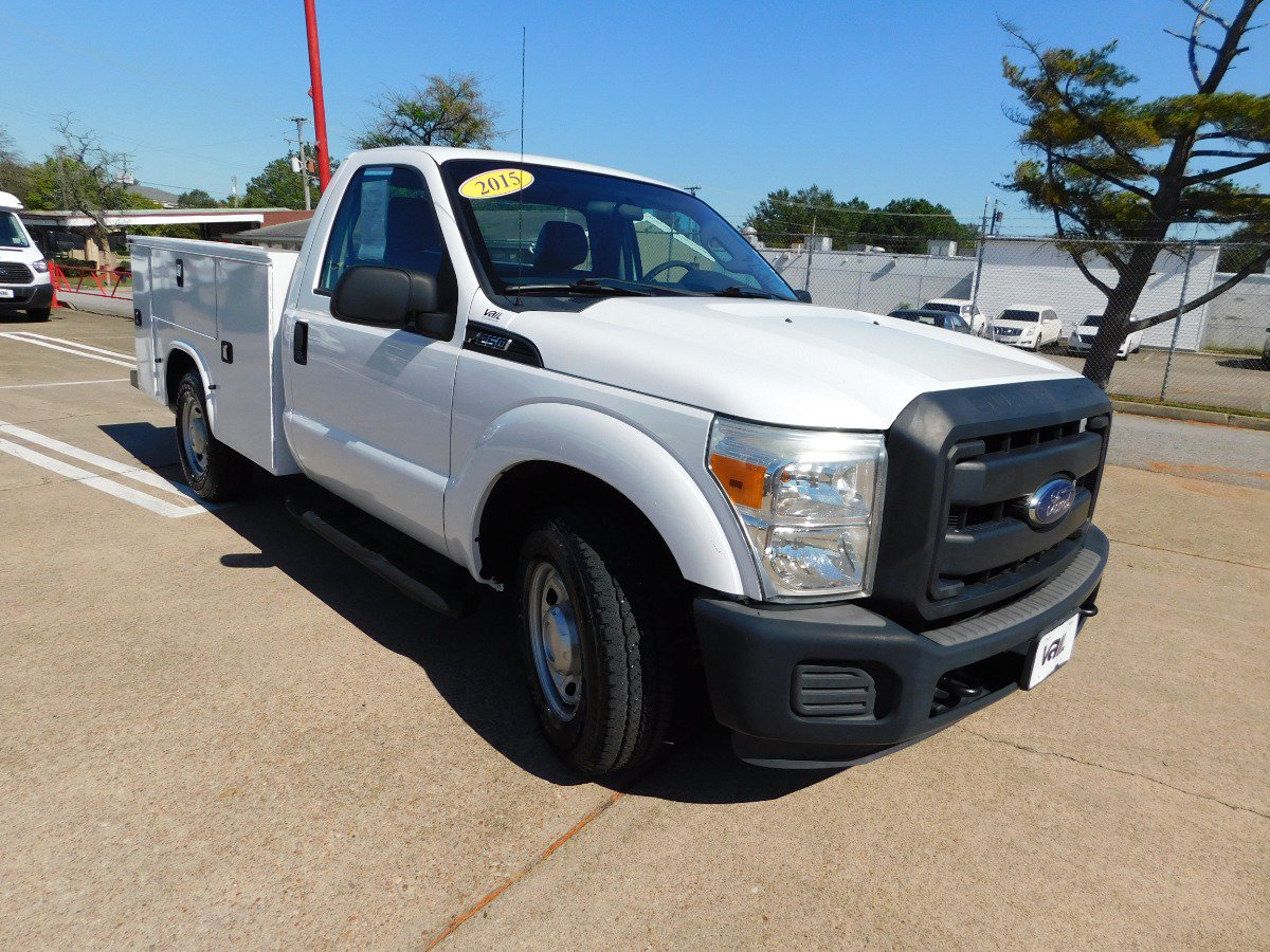 Used 2015 Ford F250 XL RWD image 1