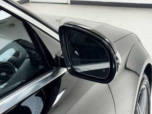 Used 2017 Mercedes-Benz E 300 4MATIC image 41