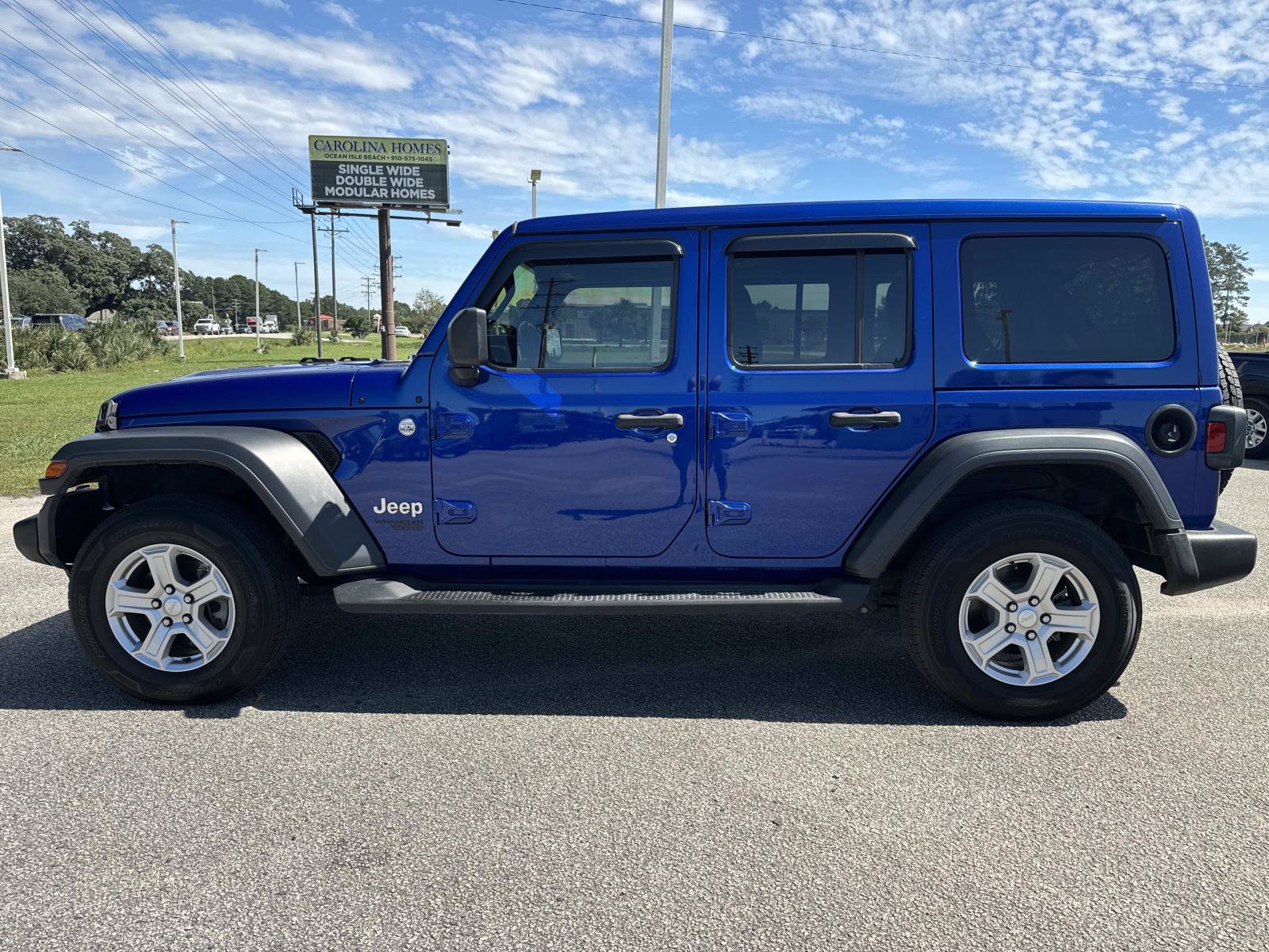 Used 2020 Jeep Wrangler Unlimited Sport S w/ Sun And Sound Package AWD/4WD image 7