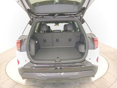 New 2026 GMC Terrain AT4 AWD/4WD image 22