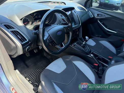 Used 2018 Ford Focus ST FWD image 17