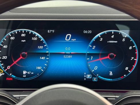 Used 2021 Mercedes-Benz GLE 350 image 2