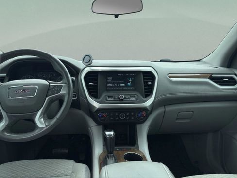 Used 2019 GMC Acadia SLE FWD image 11