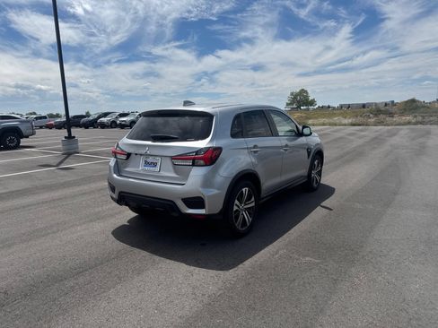 Used 2025 Mitsubishi Outlander Sport ES AWD/4WD image 7