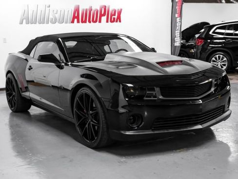 Used 2012 Chevrolet Camaro SS RWD image 5