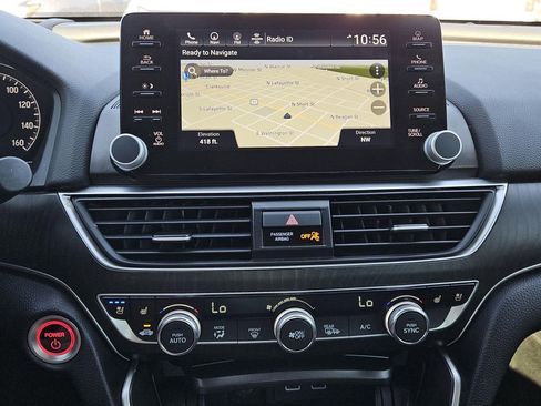 Used 2022 Honda Accord Touring image 12
