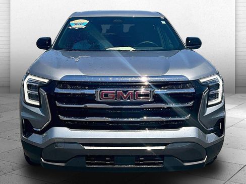Used 2026 GMC Terrain Elevation FWD image 2