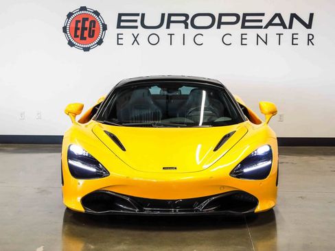 Used 2022 McLaren 720S Performance RWD image 5
