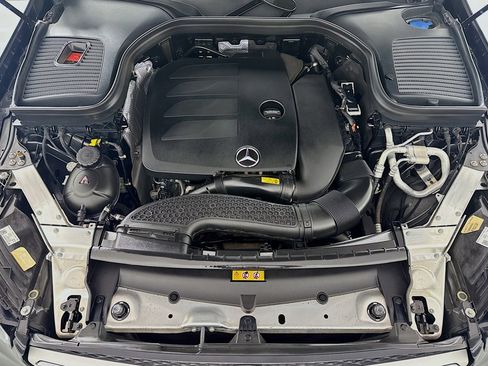Certified 2022 Mercedes-Benz GLC 300 image 12