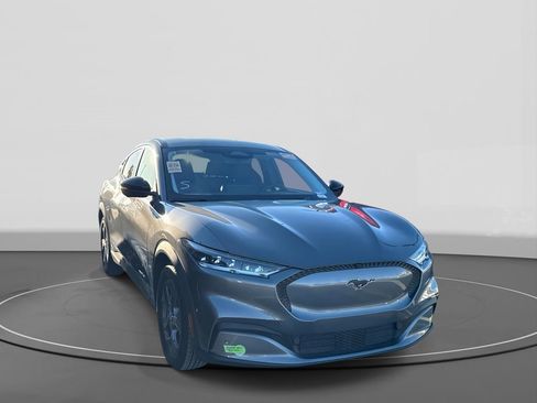 Used 2023 Ford Mustang Mach-E Select image 4