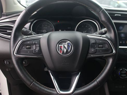 Used 2022 Buick Encore GX Essence w/ Advanced Technology Package FWD image 18
